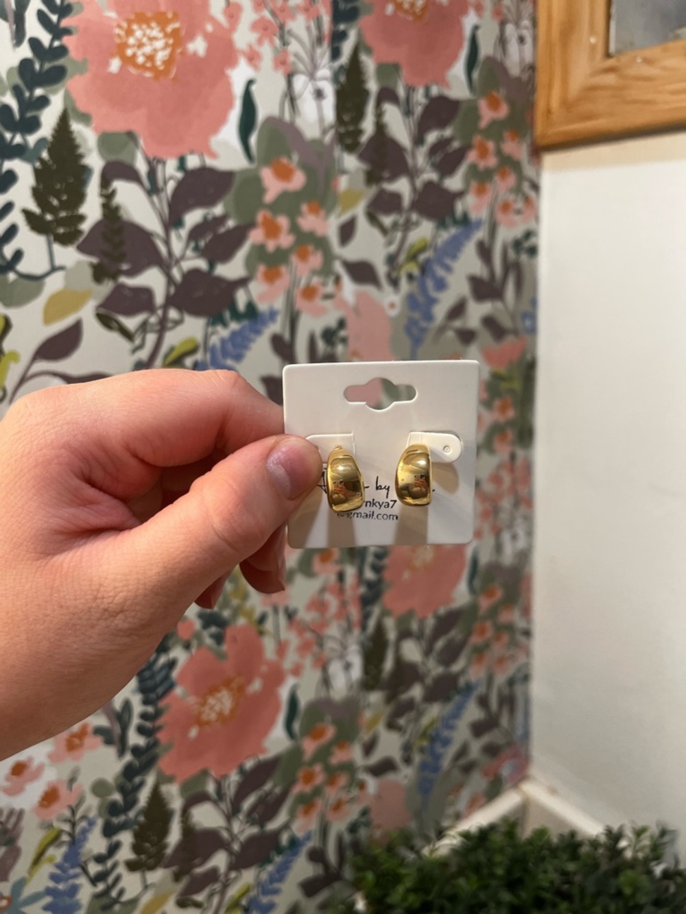 Gold Hoop Huggie Earrings - Elegant Women’s Earrings